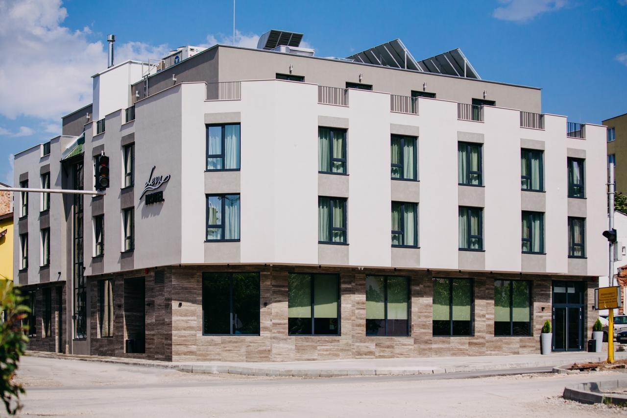 Hotel Leva - Vratsa ภายนอก รูปภาพ
