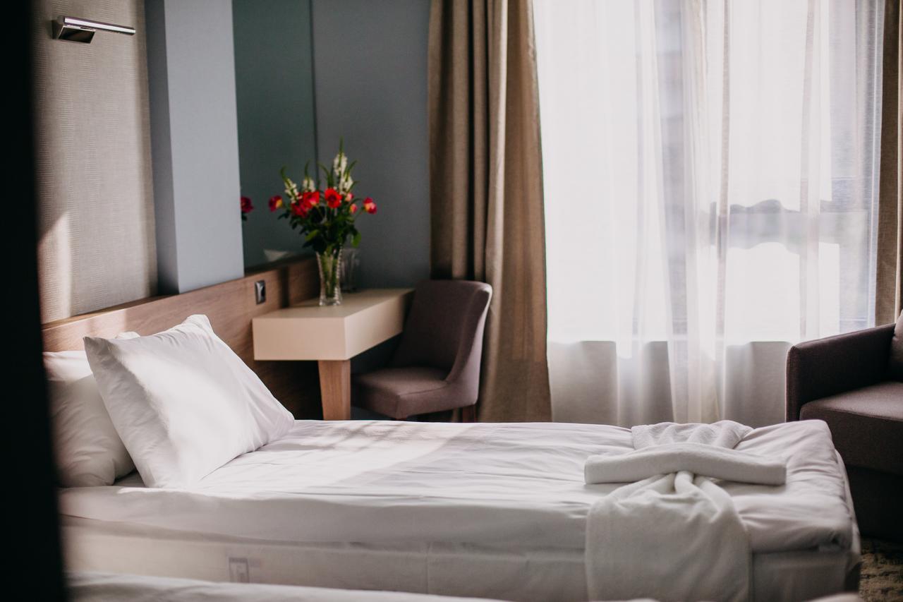 Hotel Leva - Vratsa ภายนอก รูปภาพ