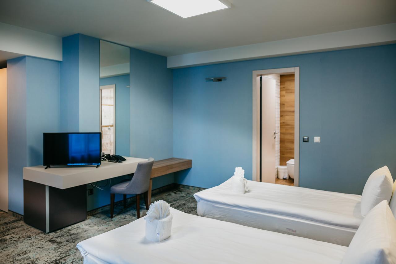 Hotel Leva - Vratsa ภายนอก รูปภาพ