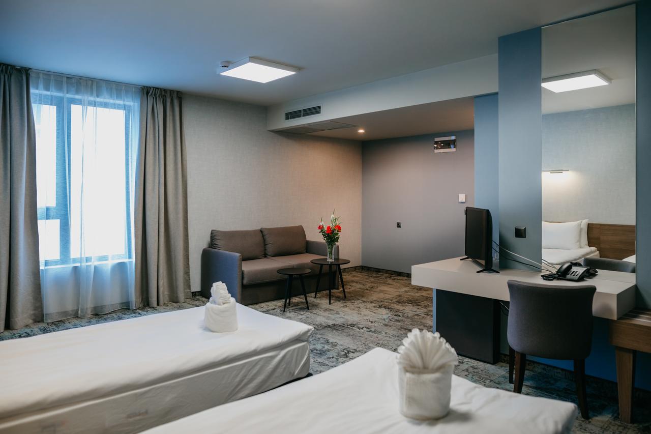 Hotel Leva - Vratsa ภายนอก รูปภาพ