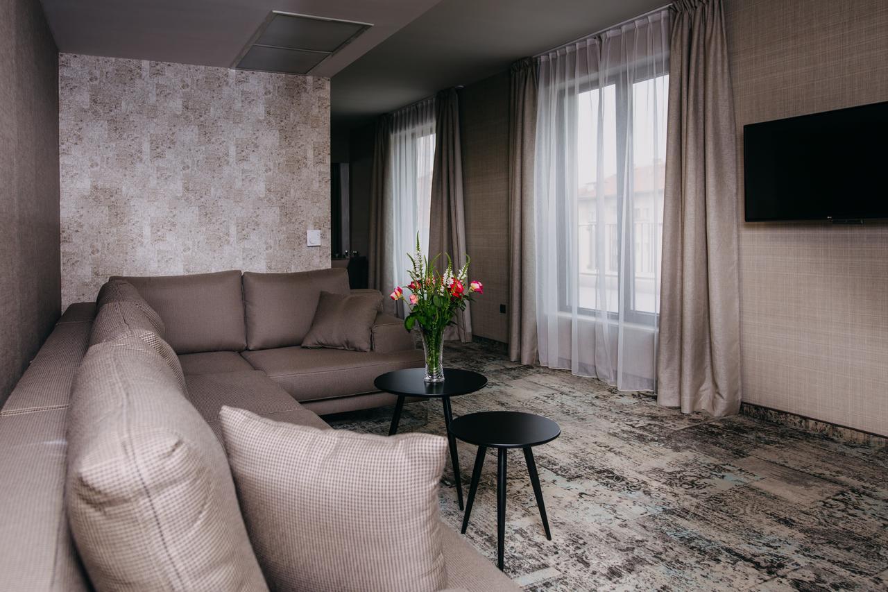 Hotel Leva - Vratsa ภายนอก รูปภาพ