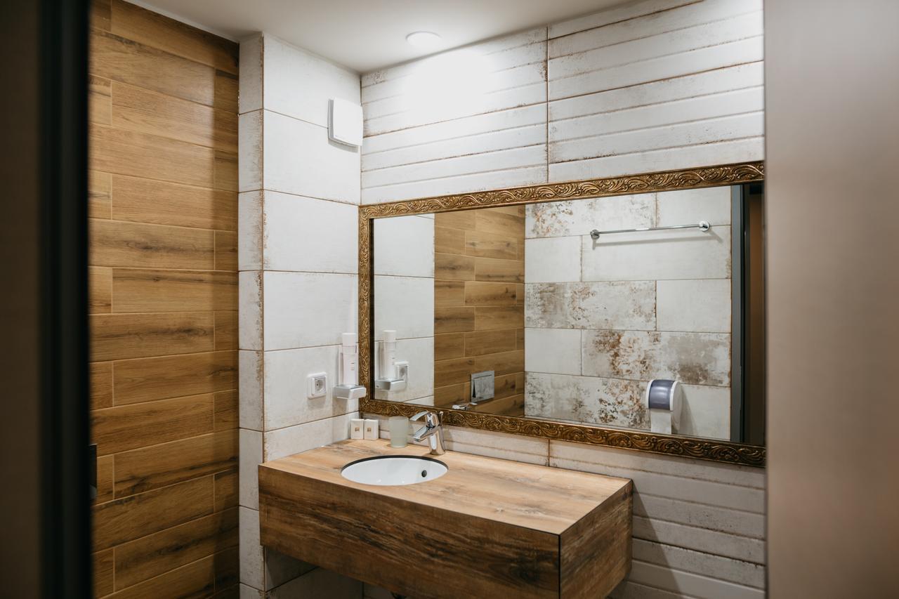 Hotel Leva - Vratsa ภายนอก รูปภาพ